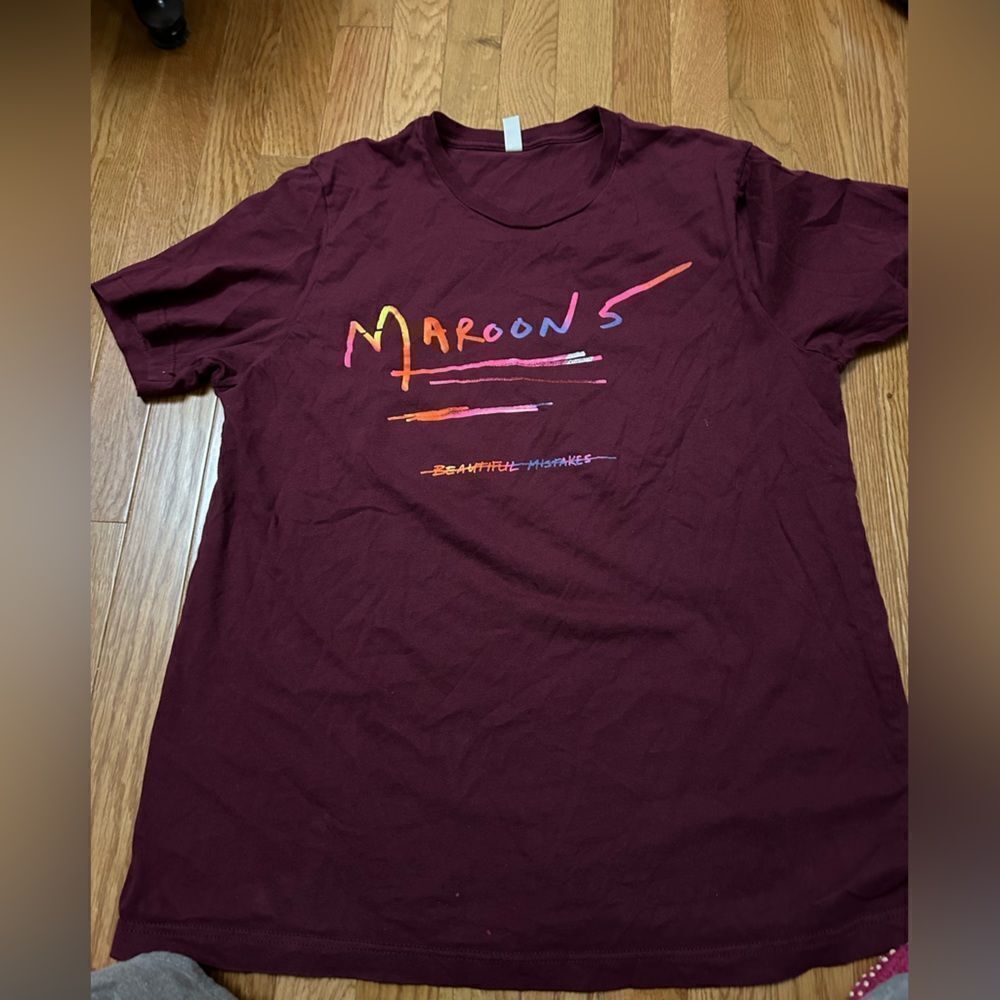 Maroon 5 Beautiful Mistakes Band Tour Tshirt